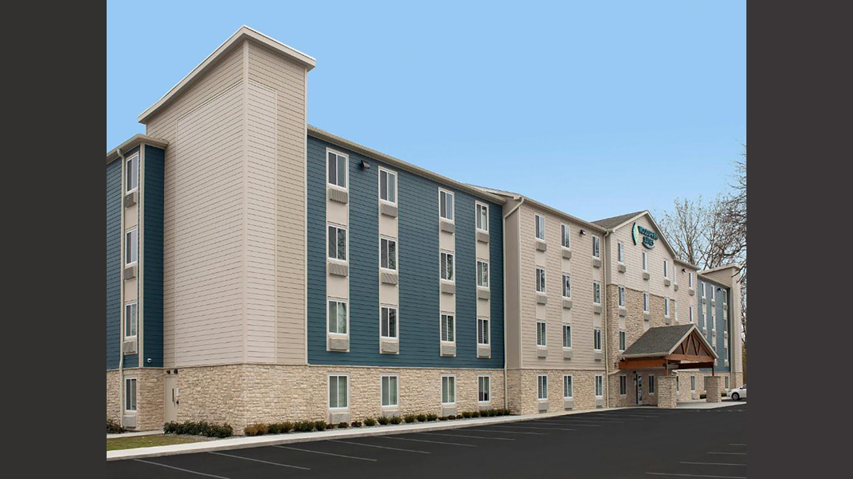 WoodSpring Suites Libertyville